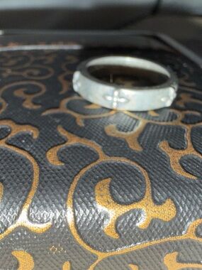 Source Unknown Silver Tone Fleur-de-Lis Accent Ringu